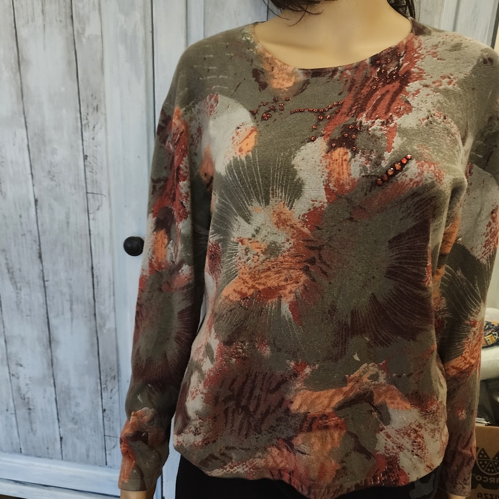 Women's Top